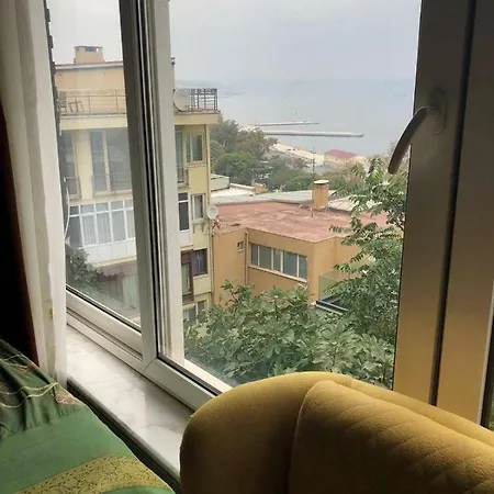 Mahtab Appartement Istanboel